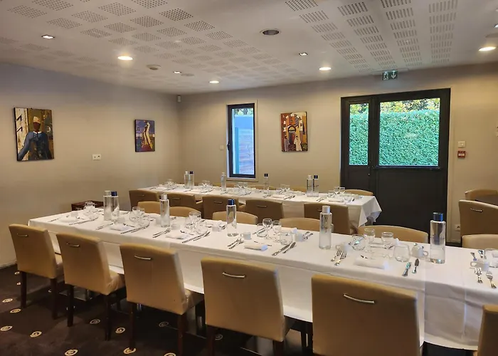 Kyriad Rennes Nord Hotel